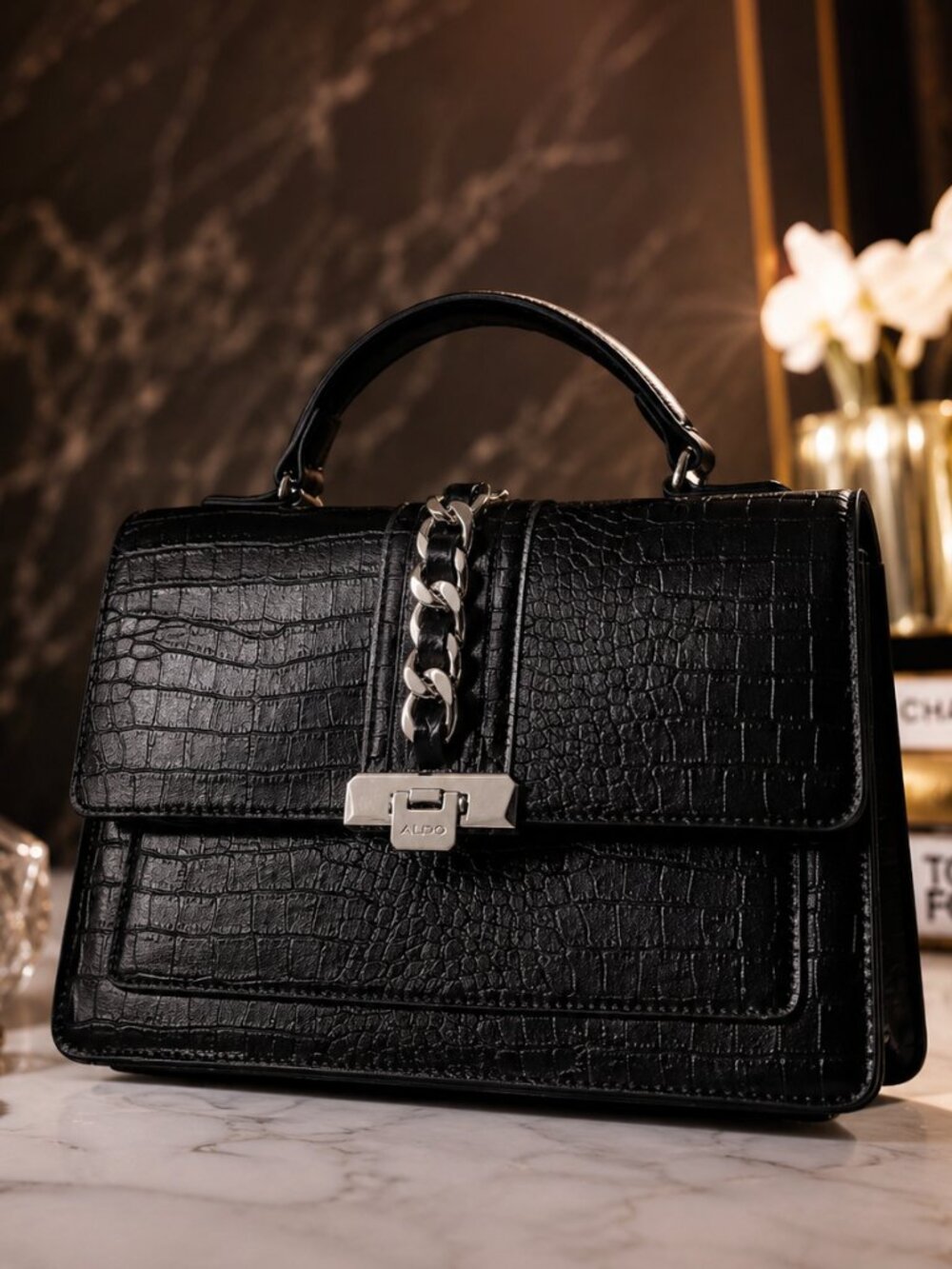 Aldo Anniebrook Black Croc Embossed Satchel Structured Top Handle Chain Lock NEW - Picture 4 of 10